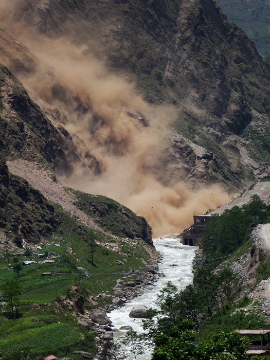 earthquake-and-later-effects-more-about-delay-effect-landslides-news