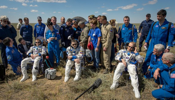 Expedition 47 Soyuz TMA-19M Landing