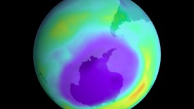 Giant Hole Found in Earth's Ozone