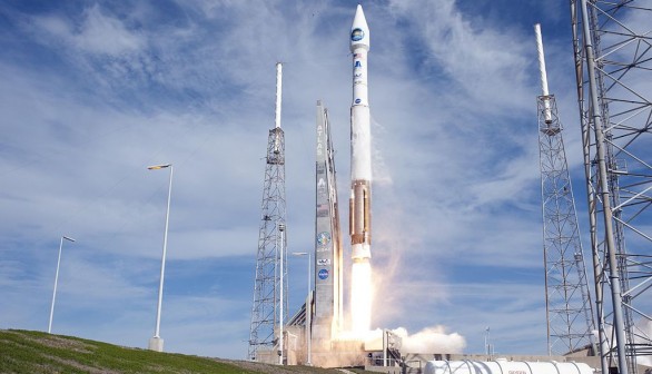 Atlas V rocket carrying NASA's Solar Dynamics Observatory