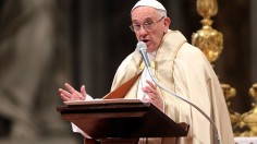 Pope Francis Defies Trump, Pushes World Leaders to Battle Climate Change