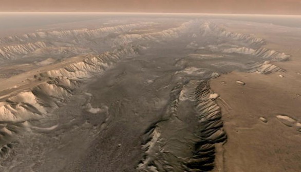 Valles Marineris Cuts Through Mars Surface