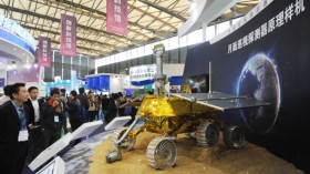 China's Chang'e-3 model