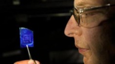 Alec Talin inspects a silicon chip