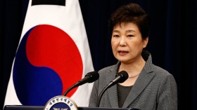 South Korean President Park Geun-hye Addresses Nation On Scandal