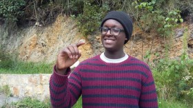 Jhan Salazar Holds an Anole (IMAGE)