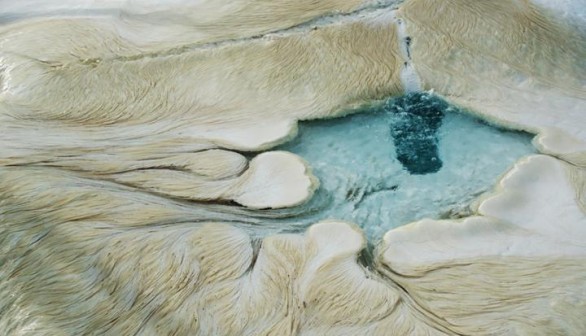 Sulfuri Bacteria in Yellowstone 002 (IMAGE)