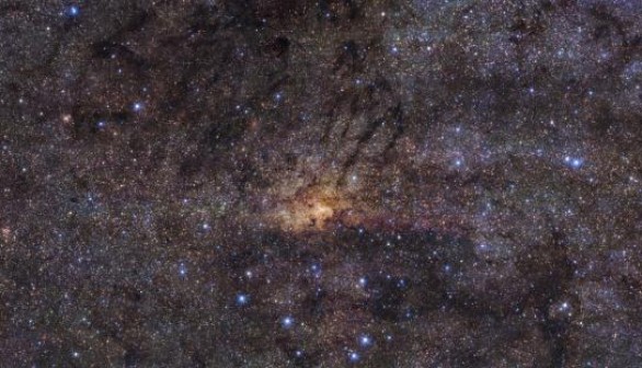 HAWK-I View of the Milky Way's Central Region