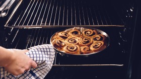 Convection Ovens Versus Deck Ovens: What’s All the Fuss About?