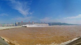 Three Gorges Dam Scrutinized for Structural Flaws as China is Ravaged by Flooding