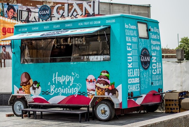 Tips on Building a Solid Brand Identity for Your Food Truck Business That Will Set You Apart From the Rest