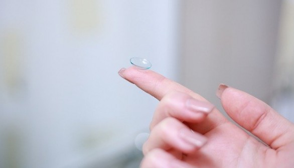 Is Buying Contact Lenses Without A Prescription Legit? 