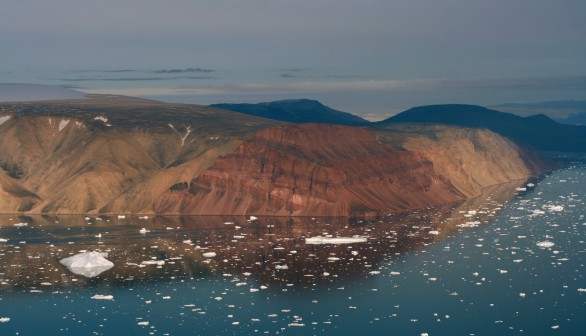 Nature World News - Warming Ocean Waters Irreversibly Loses Ice Sheet in Greenland