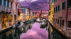 Canal Boating in Autumn