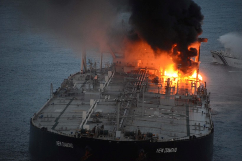 Massive Oil Tanker Fire Off the Eastern Coast of Sri Lanka Now Extinguished