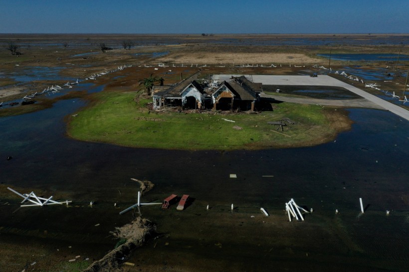 Delta: Floods and Destruction in Louisiana and Mississippi  