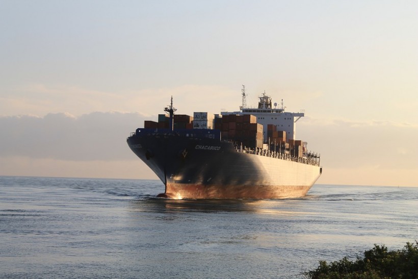 World Summit Aimed to Discuss Carbon Emission Reduction of Shipping Industry