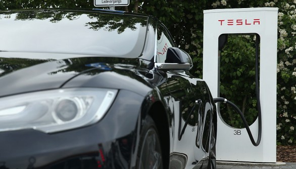 Tesla Offers Charging Stations On German Highways
