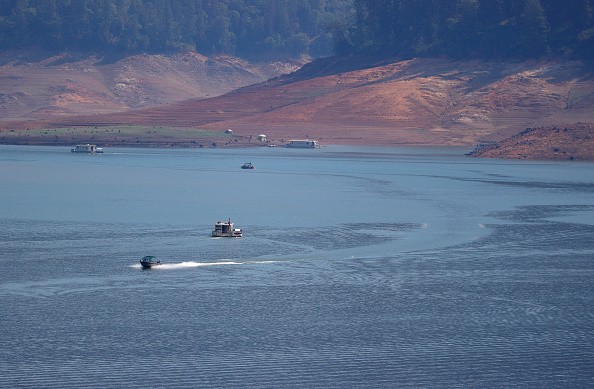 Low water levels at Shasta Lake due to drought
