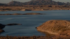 Low water level in lake mead