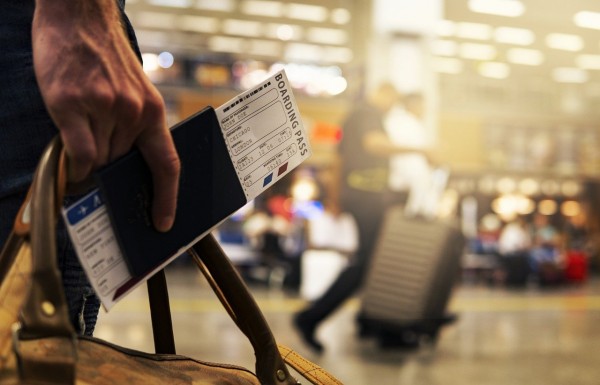 7 Tips for Becoming an Eco-Conscious Business Traveler in 2021