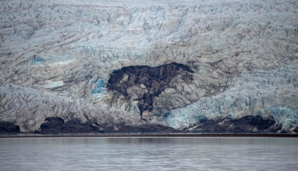 TOPSHOT-NORWAY-SVALBARD-NATURE-ARCTIC