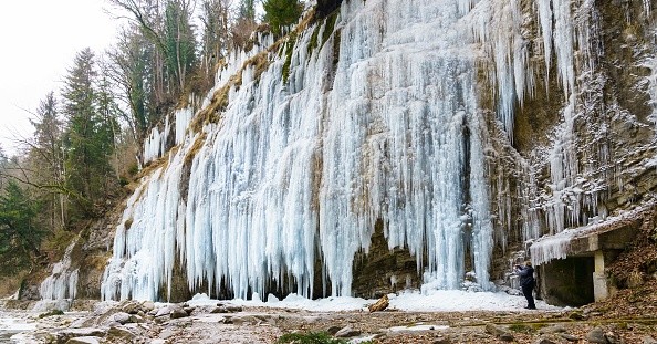 Frozen waterfall 