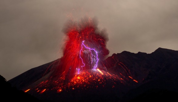 Volcanic lightning