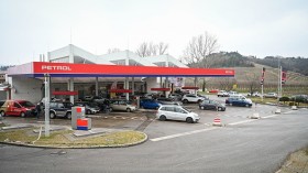SLOVENIA-ITALY-BORDER-GAS-ENERGY-TRANSPORT