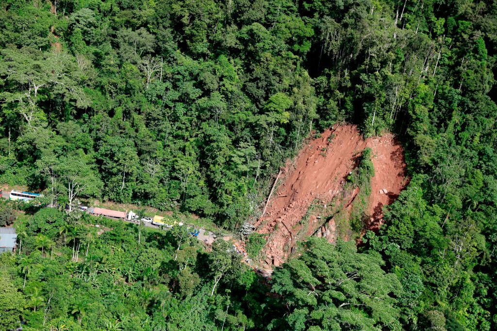 World’s Deadliest Avalanche in Peru Triggered 60Meter High Mud Killing