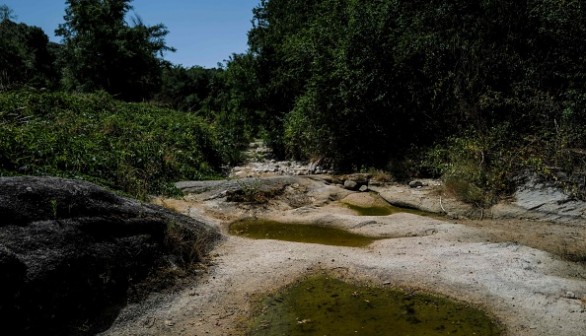 FRANCE-WEATHER-HEAT-WATER-DROUGHT
