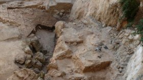 Here is a view of El Salt archeological site.