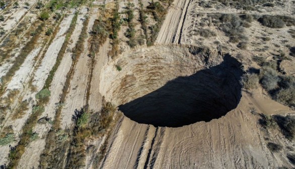 Chile sink hole