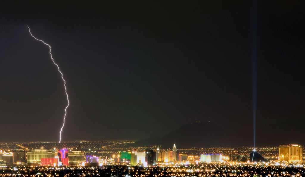 Las Vegas Casinos Flood During Rare Thunderstorm