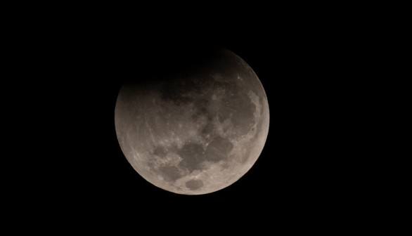 CHILE-ASTRONOMY-MOON-ECLIPSE