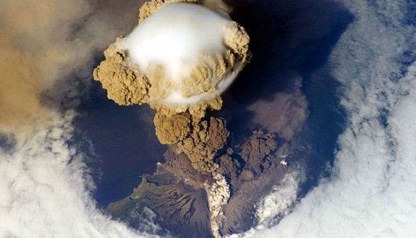 Scientists Urge Research, Preparation for Colossal Dangers of Next Super Eruption 