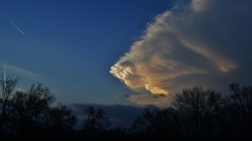 Jets (left) flying around a supercell.