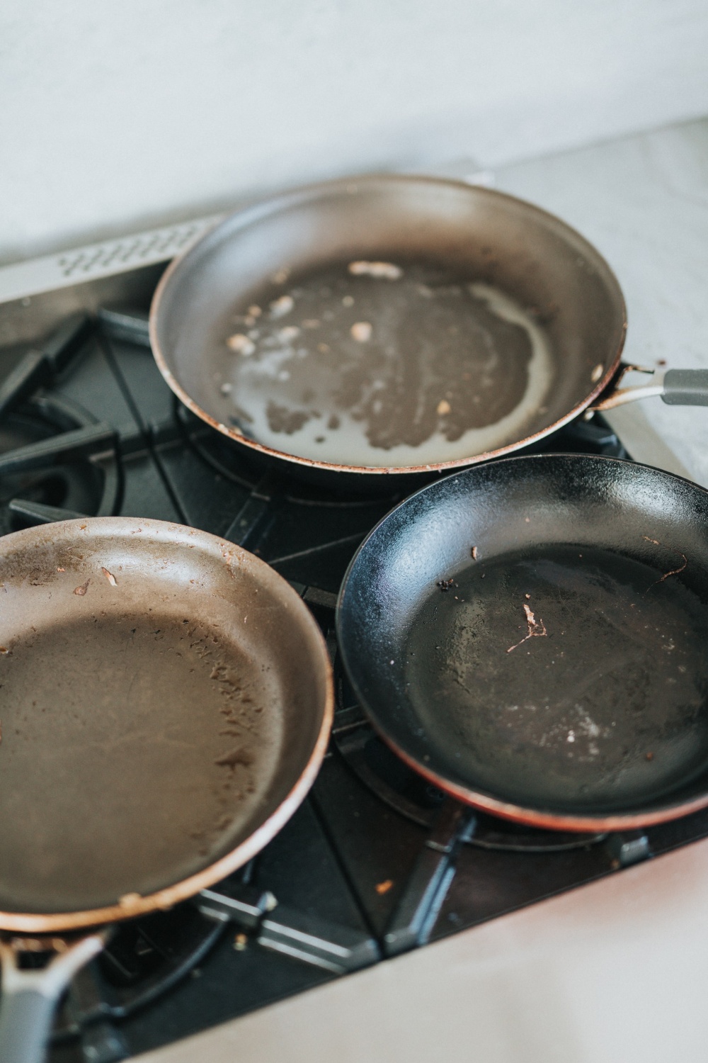 How a single scratch on a nonstick pan can release MILLIONS of toxic  micro-plastic particles