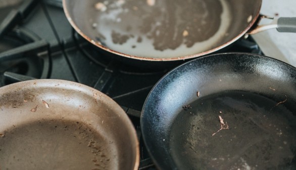 Scratched Teflon Non-Stick Pan Releases 9,100 Microplastic Particles, Research Reveals