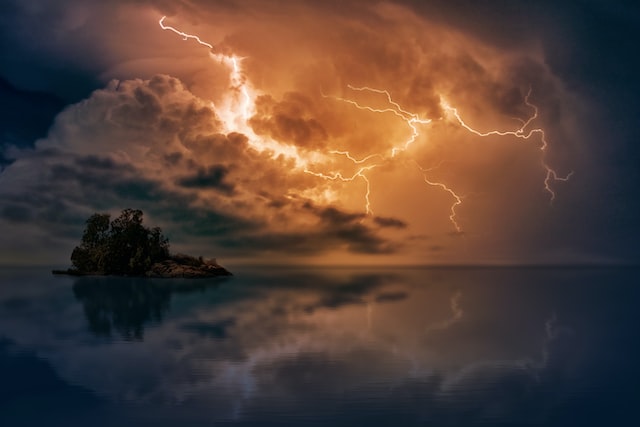 Climate Change Makes Lightning More Likely. Here's Why That's a Big Deal -  Inside Climate News