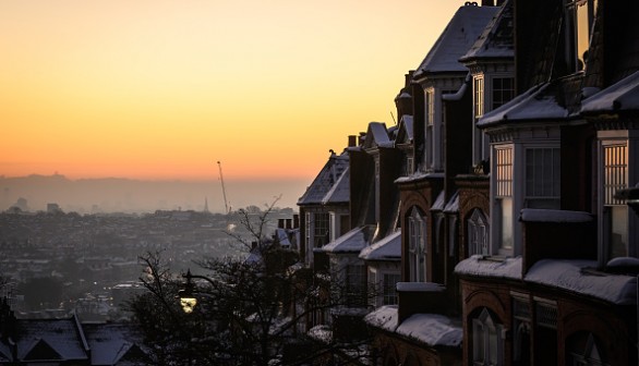 Cold Snap Brings Snow And Freezing Temperatures To London