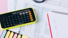 How To Practice Seasonal Budgeting As A Business
