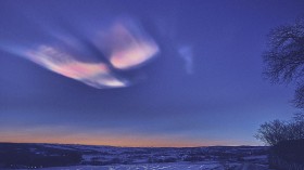 Chilly Weather Displays Rare Mother-Of-Pearl Clouds in Skies of Scotland