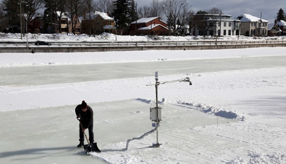  Ottawa, Canada. The latest weather forecast reported that parts of Northern Ontario could experience severe weather conditions this weekend, bringing heavy snow and travel hazards. 