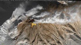 Shiveluch Volcano Spews Dust Clouds 65,600 Feet Up, Blankets 300 Miles of Russia with Ash After Eruption