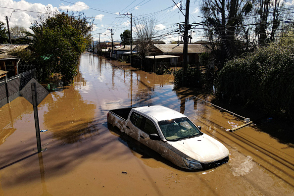 US East and West Coastal Communities Face Record High Tide