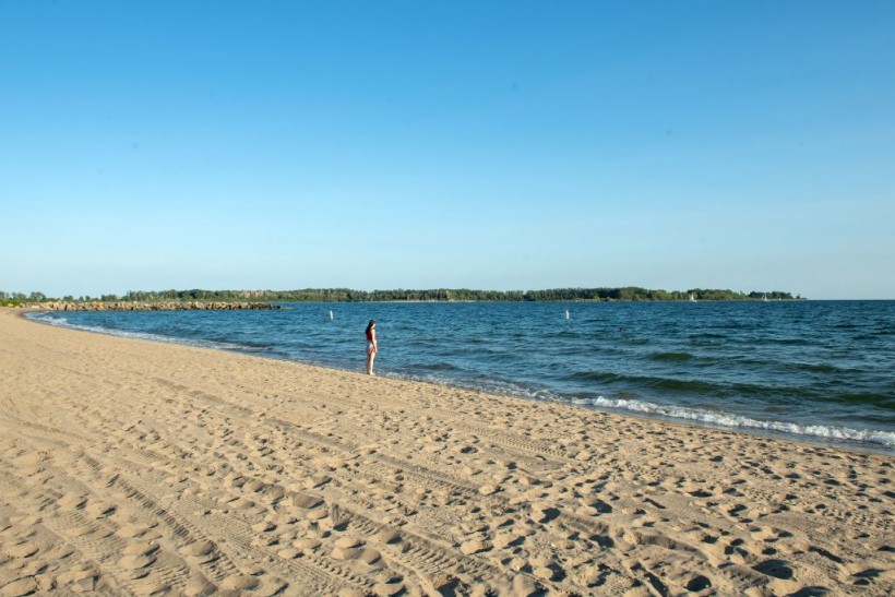  Lake Ontario
