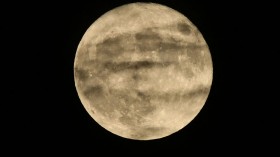 Last Supermoon for 2023 Shares Night Sky With Mercury for Only One Hour: Don't Miss It!