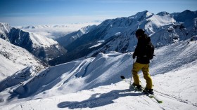 A skier in Piau Engaly ski