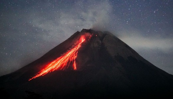 TOPSHOT-INDONESIA-VOLCANO